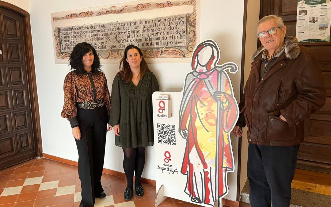 Huellas de Teresa potencia los museos teresianos con la instalación de una imagen promocional de Santa Teresa